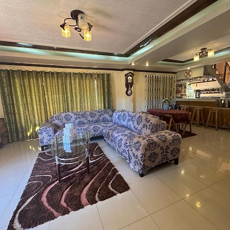 Malbros Guest House バギオ エクステリア 写真