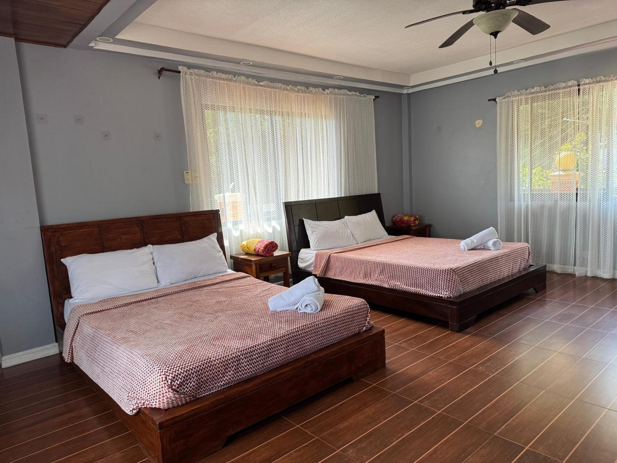 Malbros Guest House バギオ エクステリア 写真