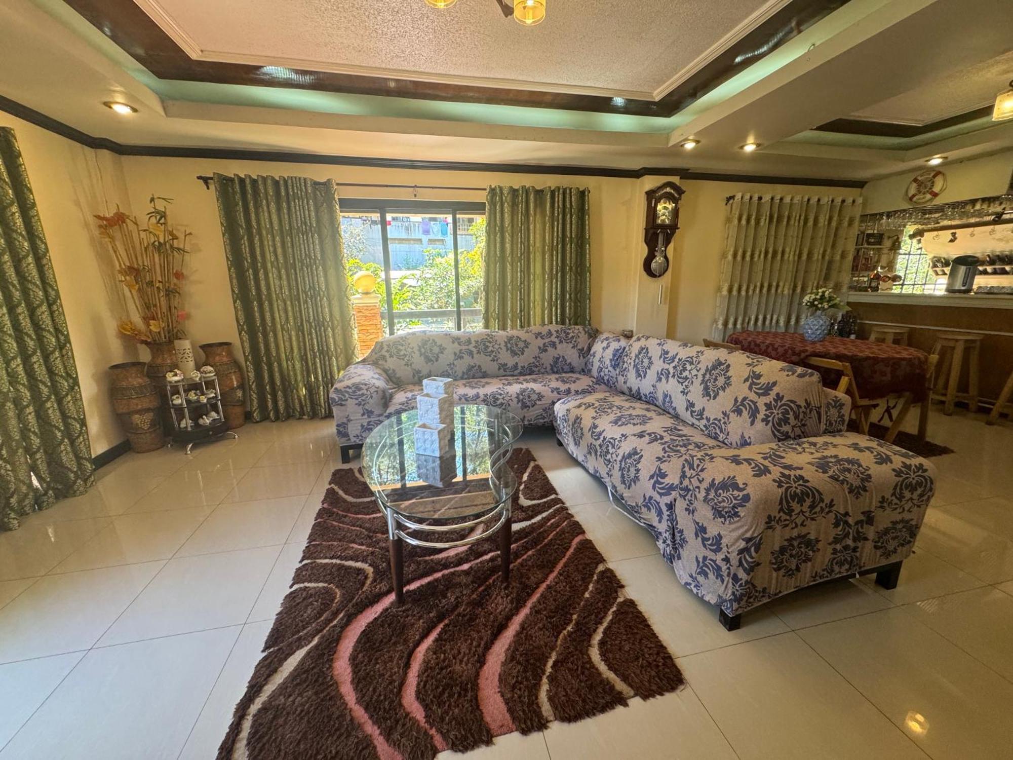 Malbros Guest House バギオ エクステリア 写真